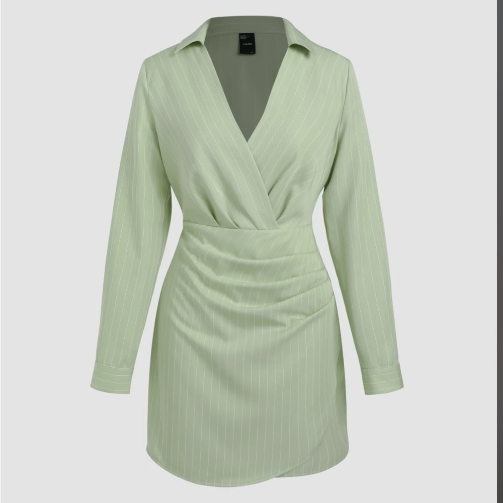 CIDER COLLAR STRIPED RUCHED MINI
SHIRT DRESS